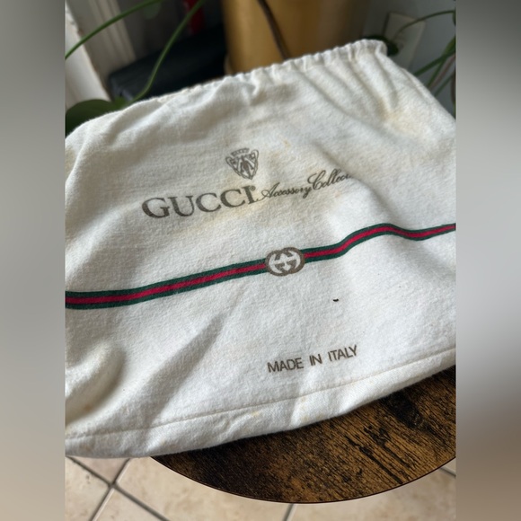 Gucci Crossbody Bag - Picture 11 of 13